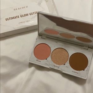 Realher ultimate glow getter cheek trio